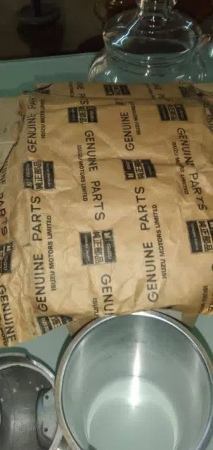 طقم افرهول اسوزو شركه ياباني ايزومي قياس32 بمعنى3200  قميص وبستون