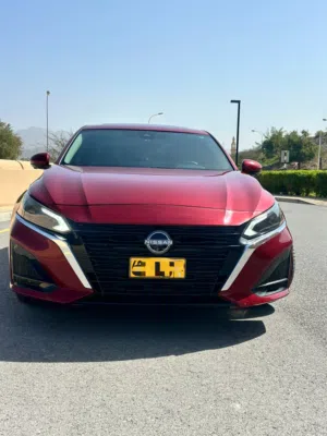 Used Nissan Altima in Muscat