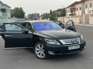 لكزس LS 600 موديل 2011 فل مواصفات VIP – هايبرد  خليجي وكالة سردار