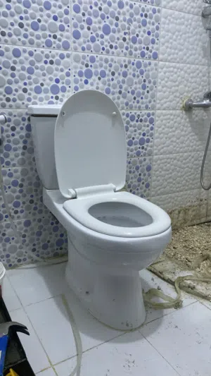 3 أطقم حمام نضاف