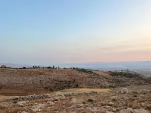 اراضي غرب عمان