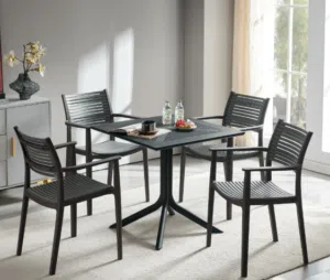 طاولة مربعة مصنوعة من العظم المقاوم لأشعة الشمس،مناسبة للمنزل وللحديقة عملية جدا،خدمة التوصيل متوفرة