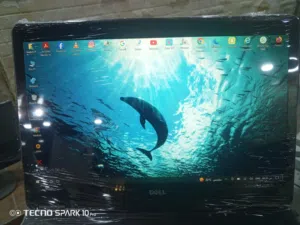 لابـــــتوب DELL  اســـــتعمال خفيـــــف للبيع بســـــعر مـــغري مع جميــــــع ملــــحقاته  ........