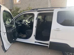 Used Peugeot Rifter in Ramallah and Al-Bireh