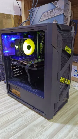 السلام عليكم بي الكيبورد والماوس والماوس باد