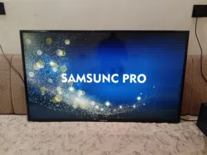 شاشة سامسونك سمارت تدعم 4k                                                            اقرة الوصف
