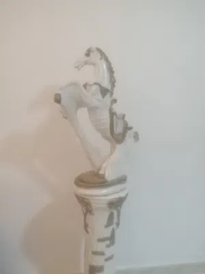 تمثال حصان فاخر