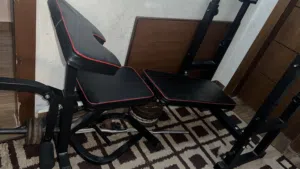 بنش مع بار وأثقال للبيع