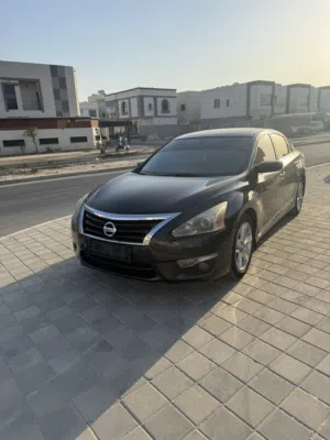 Used Nissan Altima in Ajman