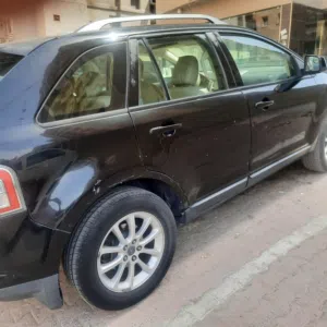 سيارة فورد ايدج 2009 للبيع