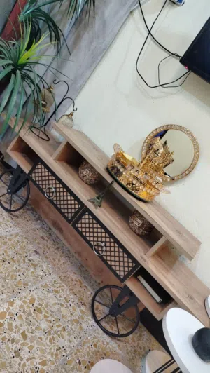 ميز بلازمه للبيع