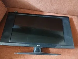 شاشة ال جي نظيفة للبيع