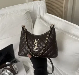 Crossbody shoulder bag