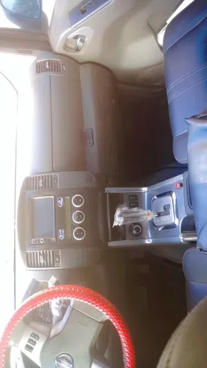 نيسان نفارا 2012