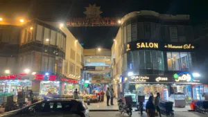 محل في التجمع الخامس - داخل مول sunny centar