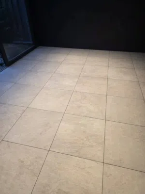 معلم بلاط السيراميك ورخام وصيانة