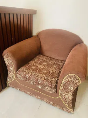 Single sofa- Good quality