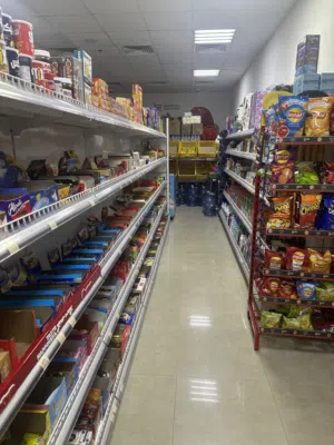 بقاله للبيع بعجمان