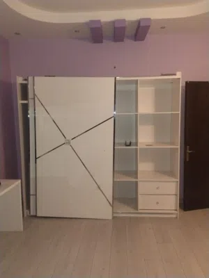 نجار فك وتركيب غرف نوم ومطابخ وصيانه جميع الاثاث في الطائف