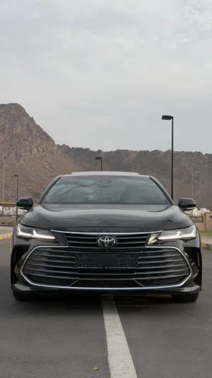 Used Toyota Avalon in Al Dakhiliya