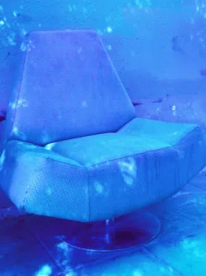 كرسي جلد حجم كبير