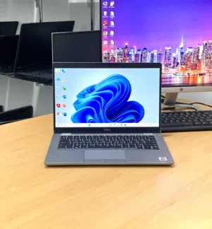 DLL Latitude 5310 i5 10th Gen Ram 8GB SSD 256GB Windows 11  Pro Touch Screen شاشة لمس
