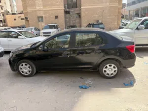 سيارة رينو سيمبول موديل 2016 بحالة جيدة للبيع