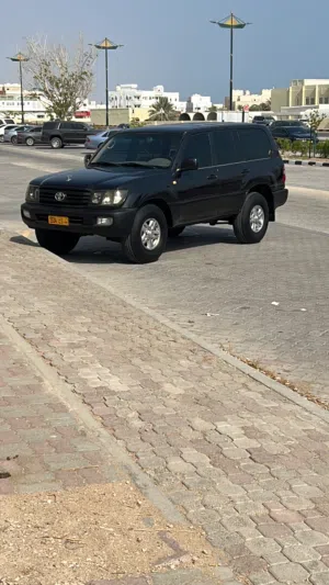 لاندكروزر 2000