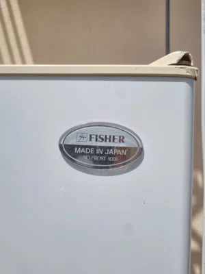 للبيع ثلاجة FISHER يابانية الصنع - Made in Japan