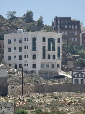 Building for Sale in Sana'a Al Sabeen