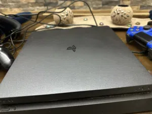 PS4 slim 500g
