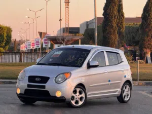 كيا مورنق 2009