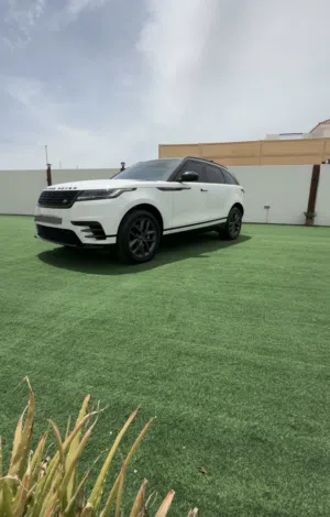 Range Rover Velar, model 2024, GCC specifications.