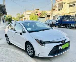 للبيع كورلا 2023 وارد امريكي (بدون صبغ) مكفولة كفالة عامة