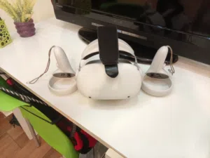 vr mate 2 نضيفه بدون اي اعطال مستعمل جديد مستعمله 9 ايام فقط
