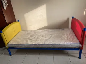 سكن بنات غرفة ماستر لمشاركة سكن لدى عائلة اثنين بنت فقط داخل الغرفة