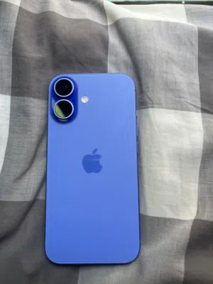 Apple iPhone 16 128 GB in Hawally