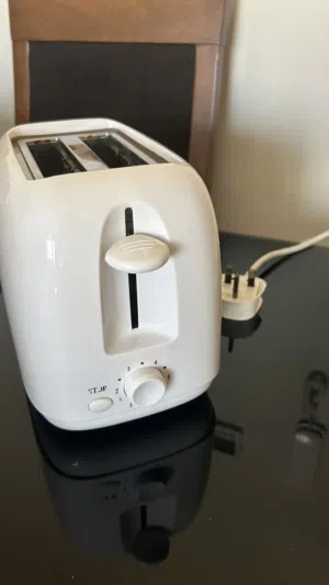 حماص خبز للبيع