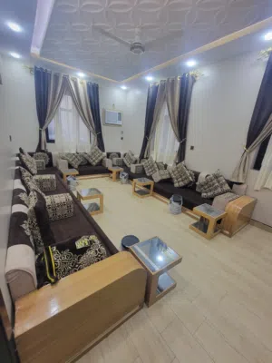 252 m2 3 Bedrooms Apartments for Rent in Aden Other