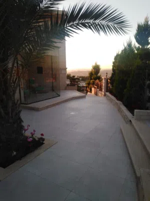 600 m2 More than 6 bedrooms Villa for Sale in Amman Abu Al-Sous