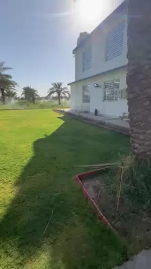 السلام عليكم مزرعه 4 دونم للبيع 100 في 100 بغداد الدوره او مرواس في عماره تجاريه كراده
