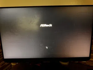 25 Samsung monitors for sale  in Amman