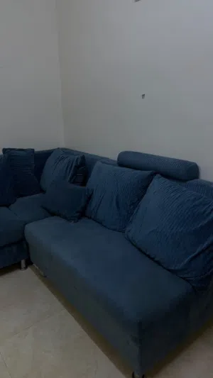 للبيع أثاث غرفة جلوس بحالة ممتازة، نظيف ومستخدم استخدام خفيف