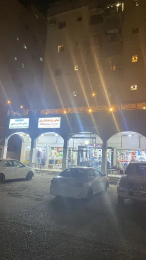 بارتيشن خلف مستشفى دار الشفاء