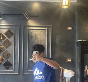 جج 
