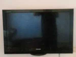 توشيباLCD 32 بوصة