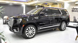 GMC Yukon Denali ( 2023 Model ) in Black Color GCC Specs