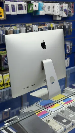APPLE IMAC 2013 27” 1TB HDD  2GB VGA