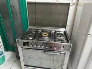 طباخ جليم مستعمل خمس عيون مع فرن  بحالة ممتازة