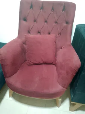 طقم كنب مستعمل بحال الوكاله